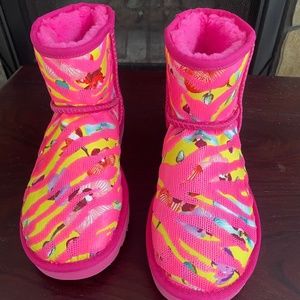 Ugg  Mini Classic Tiger Flower Sequins Boots
